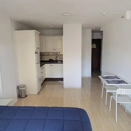 Apartamento Comodoro Cristianos 302t